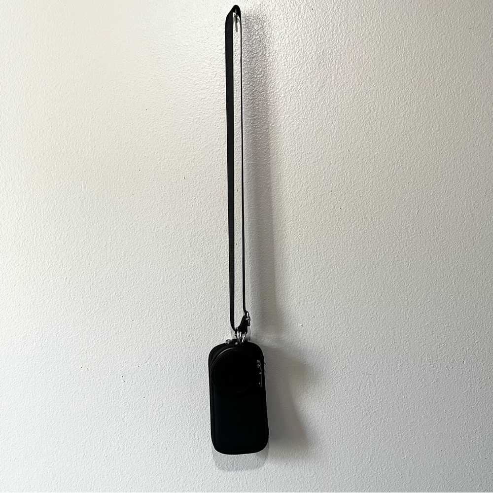 BP-NEW Minimalist Black Crossbody Phone Case